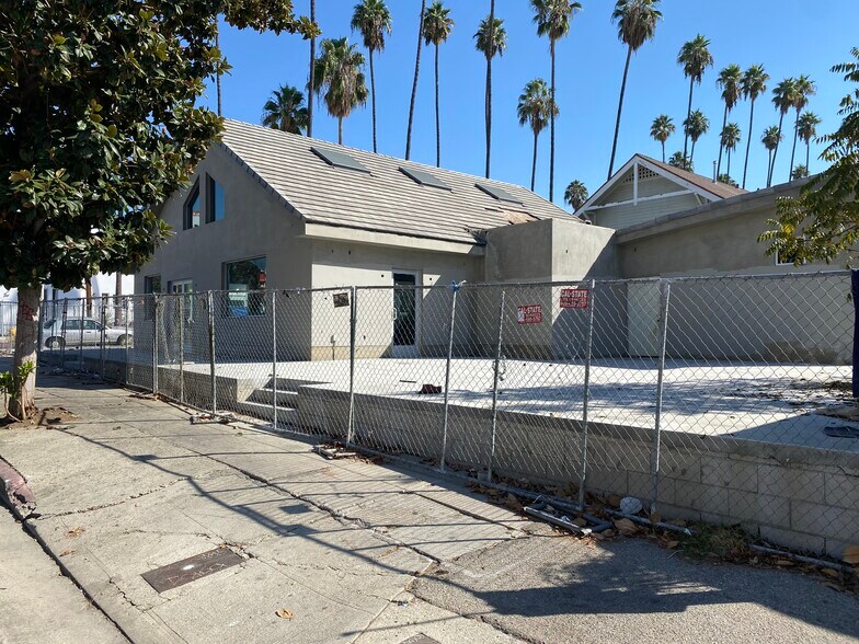 1610 N Gower St, Los Angeles, CA à louer - Photo de l’immeuble – Image 3 sur 6