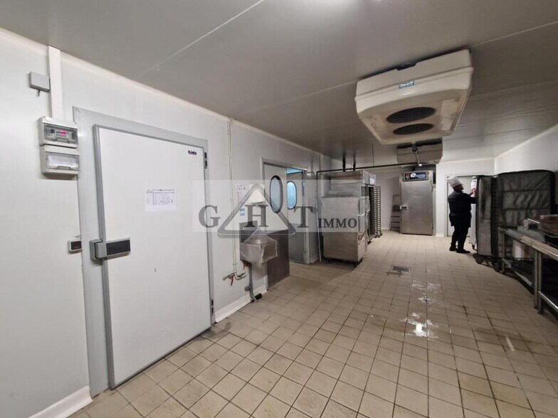 Industriel/Logistique dans Garges-lès-Gonesse à louer - Photo intérieure – Image 3 sur 7