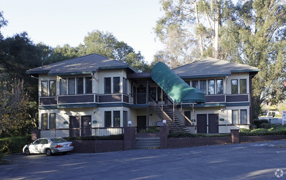 2641 Crow Canyon Rd, San Ramon, CA à louer - Photo principale – Image 1 sur 5