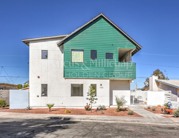 Crown Portfolio portefeuille de 3 biens à vendre sur LoopNet.fr - Photo de l’immeuble – Image 3 sur 15