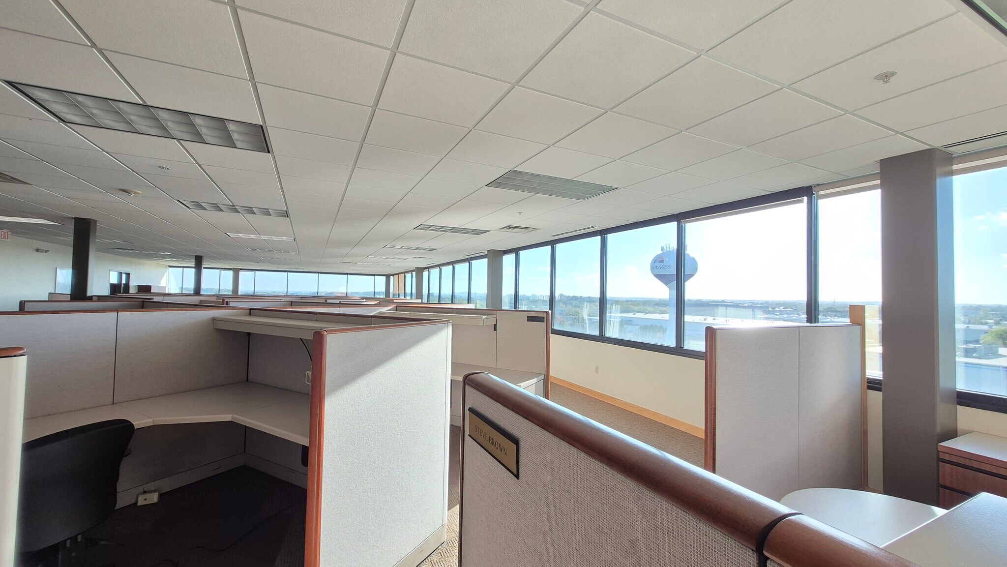 251 Progress Way, Waunakee, WI à louer Photo intérieure– Image 1 sur 8