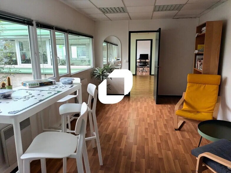 Bureau dans Lille à louer - Photo de l’immeuble – Image 2 sur 7