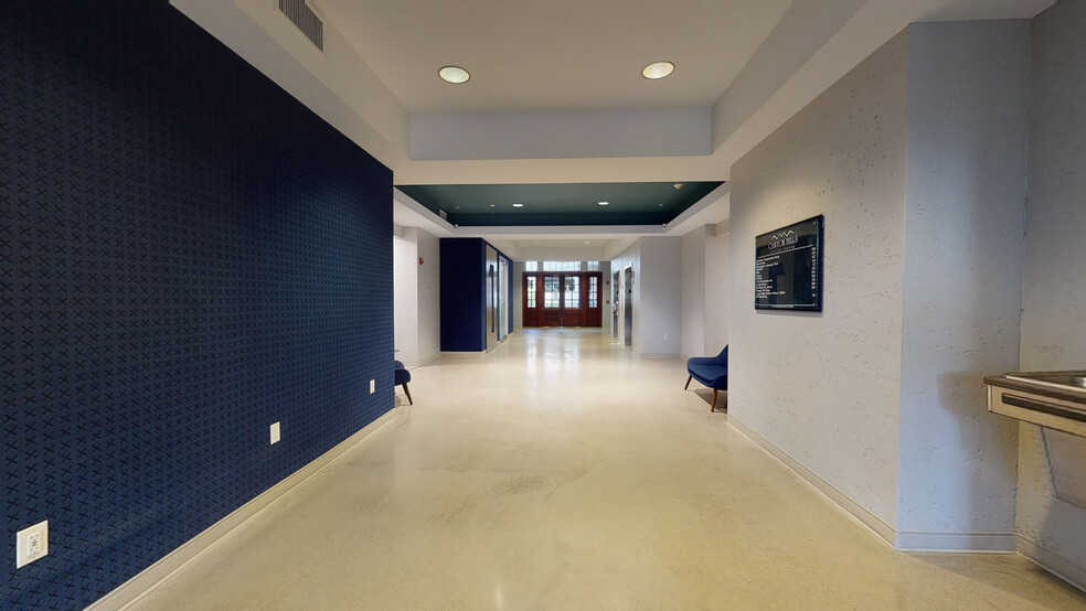 11211 Taylor Draper Ln, Austin, TX à louer - Numérisation 3D Matterport – Image 2 sur 19