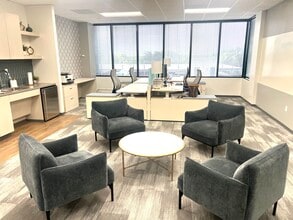 6575 West Loop South, Bellaire, TX à louer Photo intérieure– Image 1 sur 6