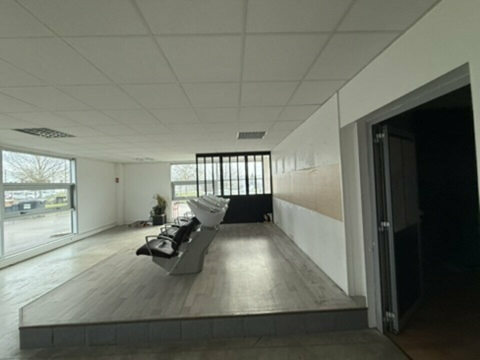Bureau dans Beauvais à louer Photo intérieure– Image 1 sur 12