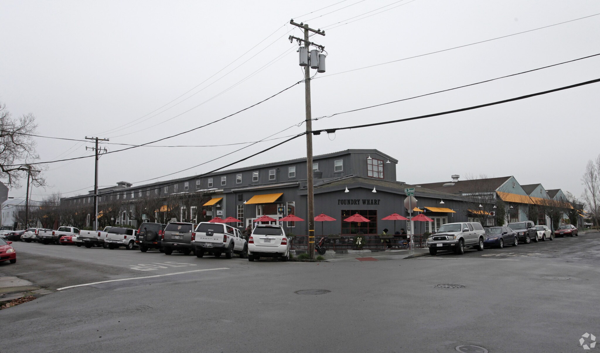 603-617 2nd St, Petaluma, CA à louer Photo principale– Image 1 sur 7