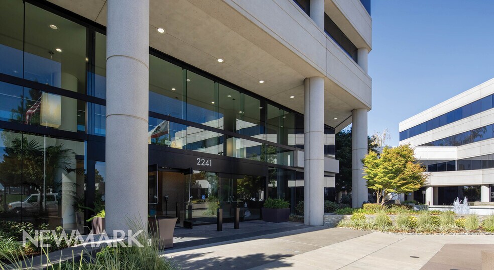 2241 Harvard St, Sacramento, CA à louer - Photo de l’immeuble – Image 2 sur 12