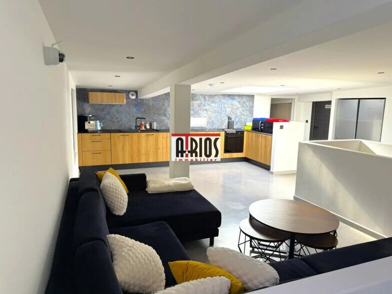 Bureau dans Cuers à vendre - Photo intérieure – Image 3 sur 10