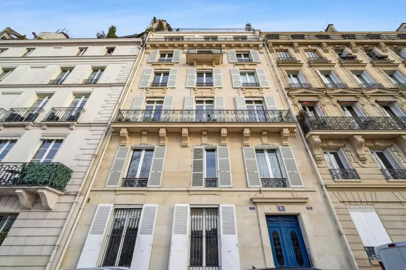 Bureau dans Paris à louer - Photo de l’immeuble – Image 1 sur 12