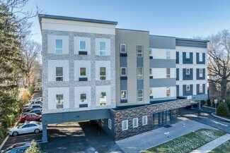 Plus de détails pour 1070 River Rd, New Milford, NJ - Logement à vendre