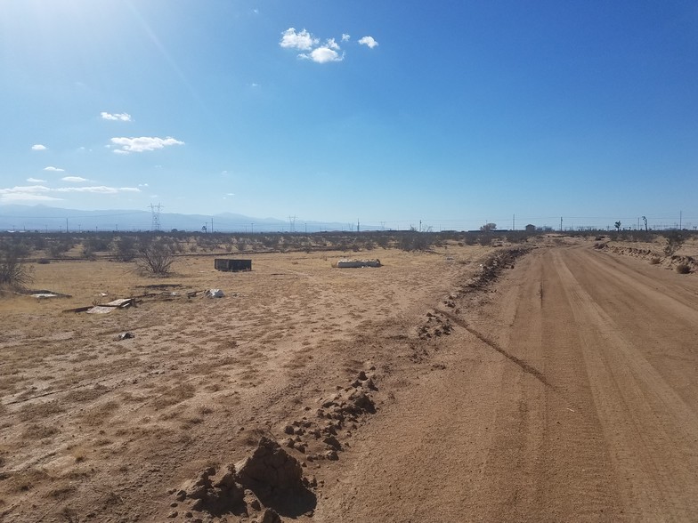 Adelanto Rd, Adelanto, CA à louer - Autre – Image 3 sur 11