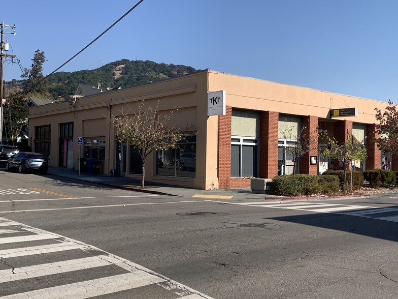 1566-1574 4th St, San Rafael, CA à vendre - Photo de l’immeuble – Image 3 sur 53