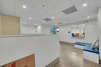 6909 SW 18th St, Boca Raton, FL à louer Photo intérieure– Image 2 sur 53