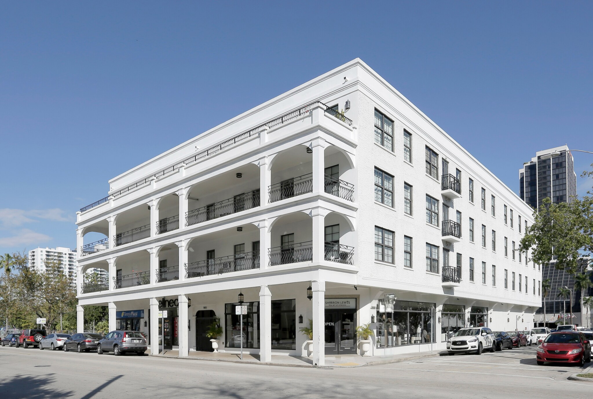 1601-1607 NE 2nd Ave, Miami, FL à louer Photo de l’immeuble– Image 1 sur 15