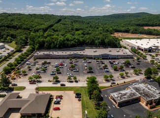 Plus de détails pour 3049-3105 W 6th St, Fayetteville, AR - Local commercial à louer