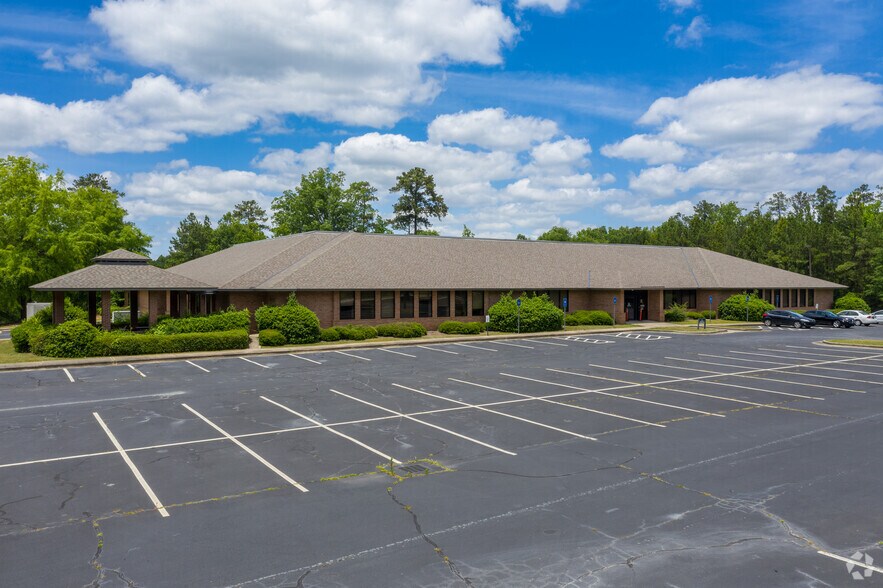 2300 Brookstone Centre Pky, Columbus, GA à louer - Photo de l’immeuble – Image 2 sur 8