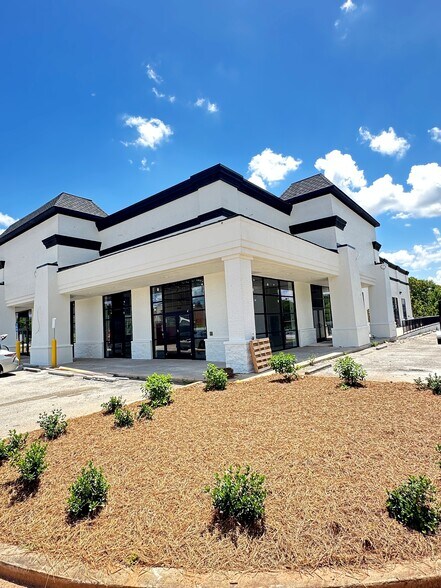1325 Washington St, Perry, GA à louer - Photo de l’immeuble – Image 3 sur 4
