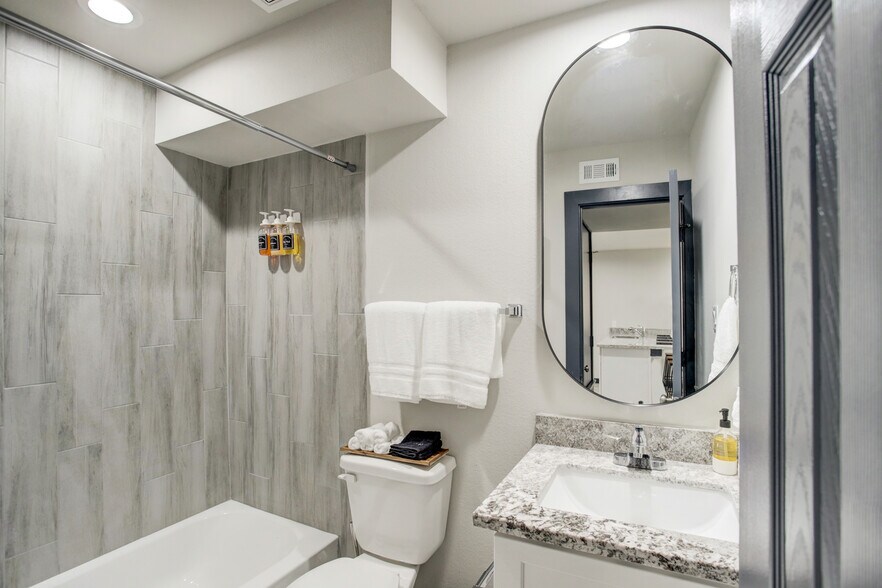 3448 Elgin St, Houston, TX à vendre - Photo intérieure – Image 2 sur 18