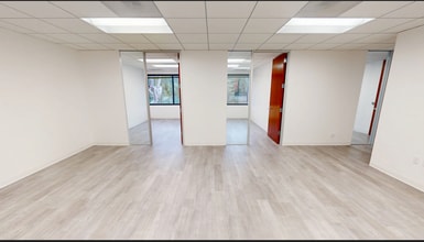 16830 Ventura Blvd, Encino, CA à louer Numérisation 3D Matterport– Image 1 sur 2