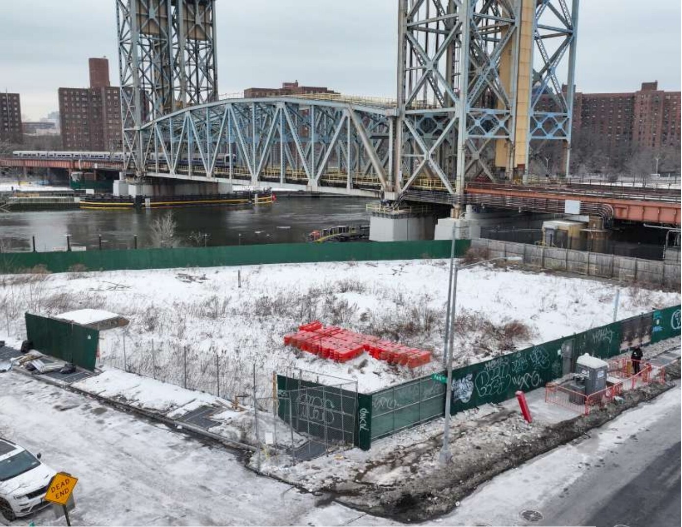 188 E 135th St, Bronx, NY à vendre Photo de l’immeuble– Image 1 sur 6