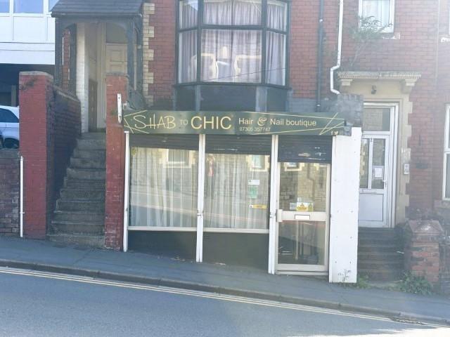 Queens Hl, Newport à vendre - Photo de l’immeuble – Image 2 sur 12