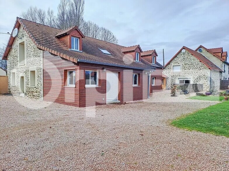 Local d'activités dans Guéret à vendre - Photo de l’immeuble – Image 1 sur 12