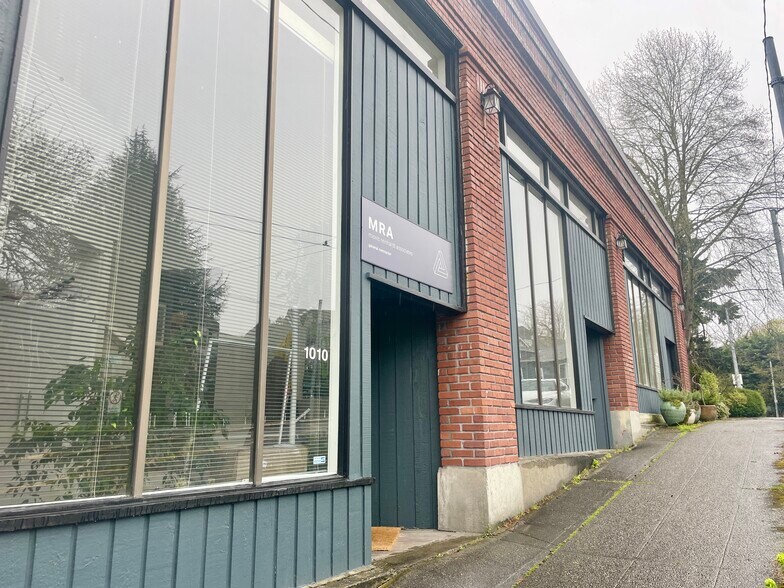 1000 Turner Way East, Seattle, WA à louer - Photo de l’immeuble – Image 1 sur 2