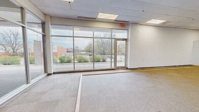 5-25 E Golf Rd, Arlington Heights, IL à louer - Vidéo sur l’annonce professionnelle