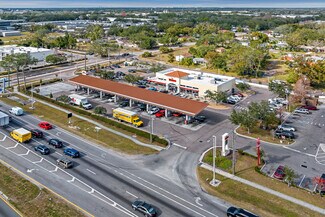 Plus de détails pour 7408 E Hillsborough Ave, Tampa, FL - Local commercial à vendre