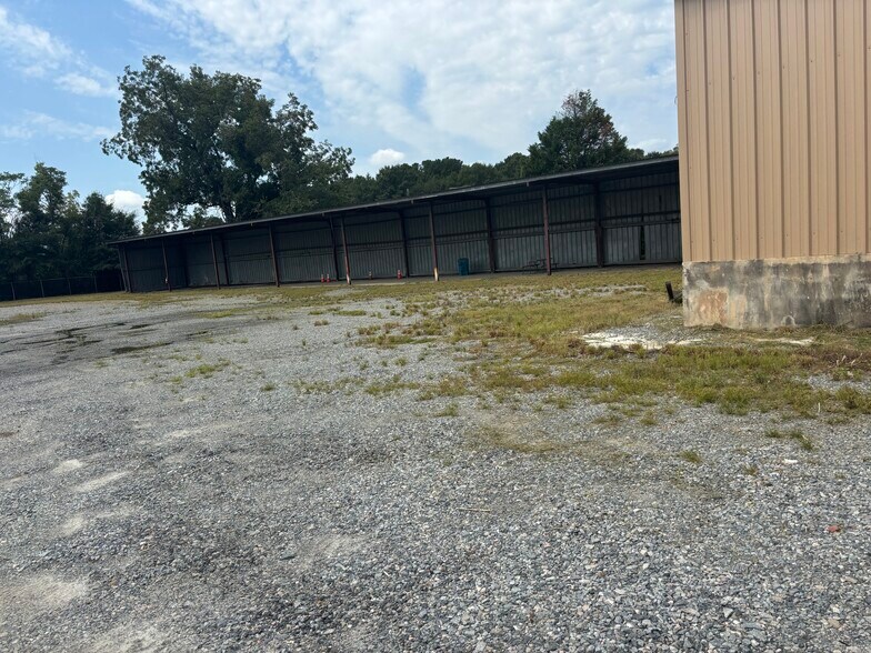 1853 Jeffersonville Rd Rd, Macon-Bibb, GA à vendre - Photo de l’immeuble – Image 2 sur 12
