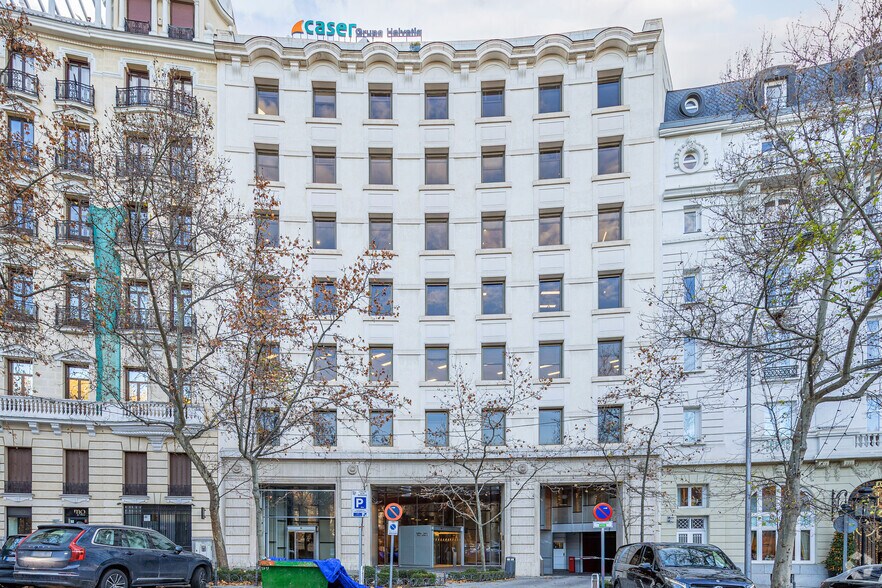 Plaza de la Lealtad, 4, Madrid, Madrid à louer - Photo de l’immeuble – Image 2 sur 3