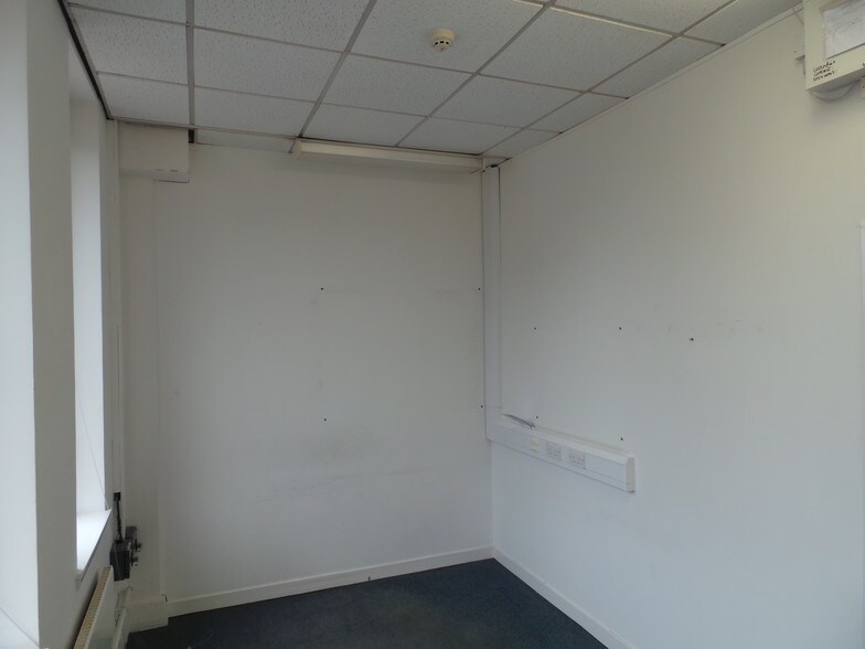 St Johns Sq, Perth à louer - Photo intérieure – Image 3 sur 8