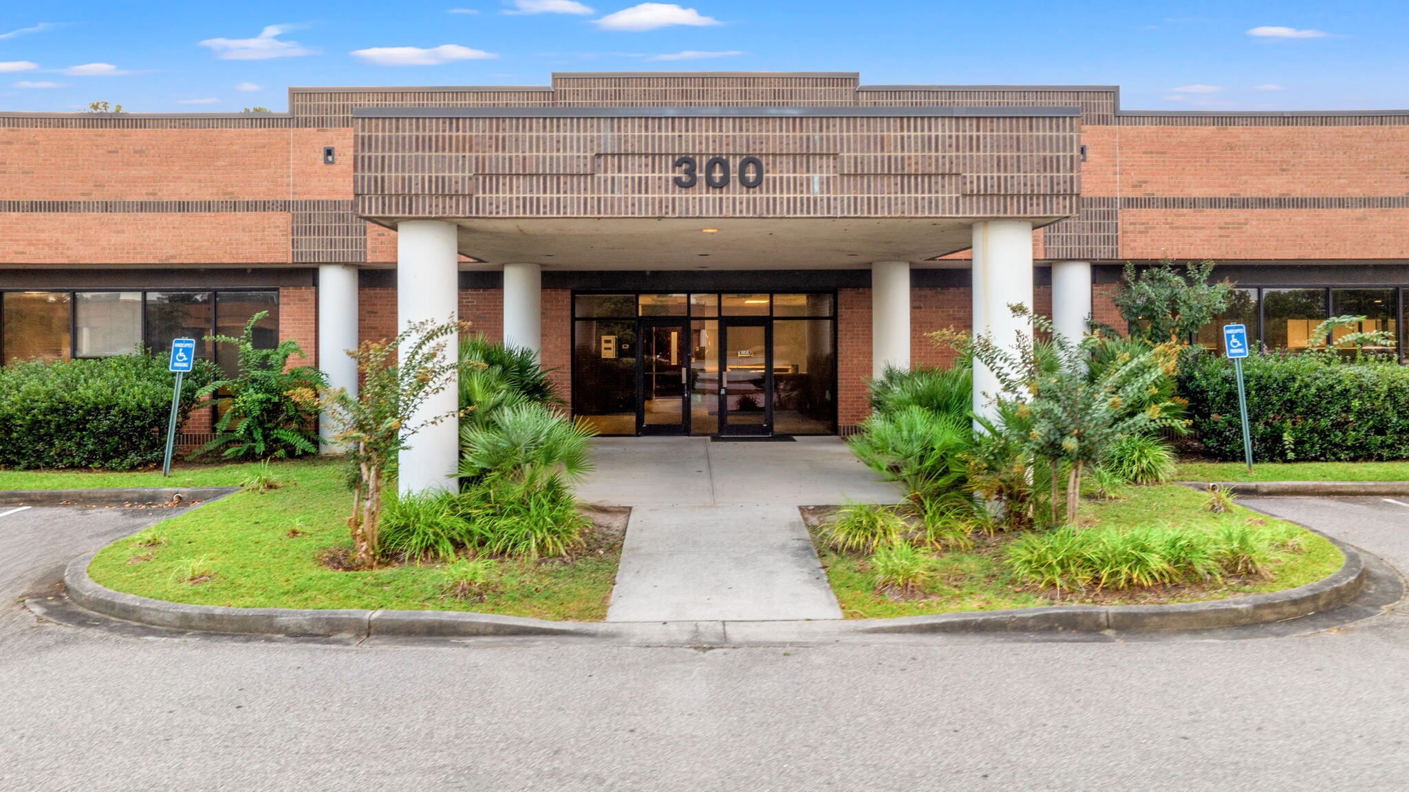 8733-Unit 300 17 Bypass Hwy, Myrtle Beach, SC à louer Photo intérieure– Image 1 sur 45