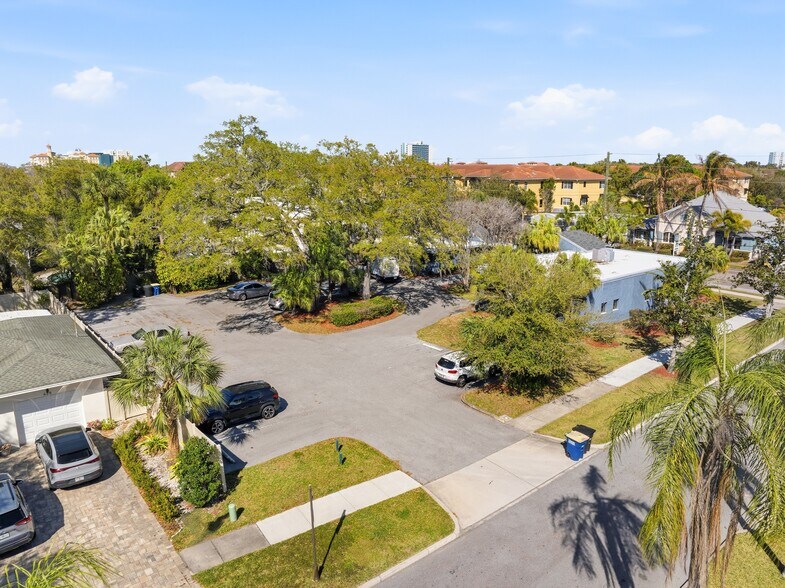 906 S Fort Harrison Ave, Clearwater, FL à vendre - Photo de l’immeuble – Image 2 sur 39