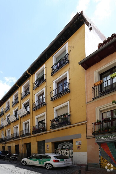 Calle Jesús del Valle, 34, Madrid, Madrid à vendre - Photo de l’immeuble – Image 2 sur 2