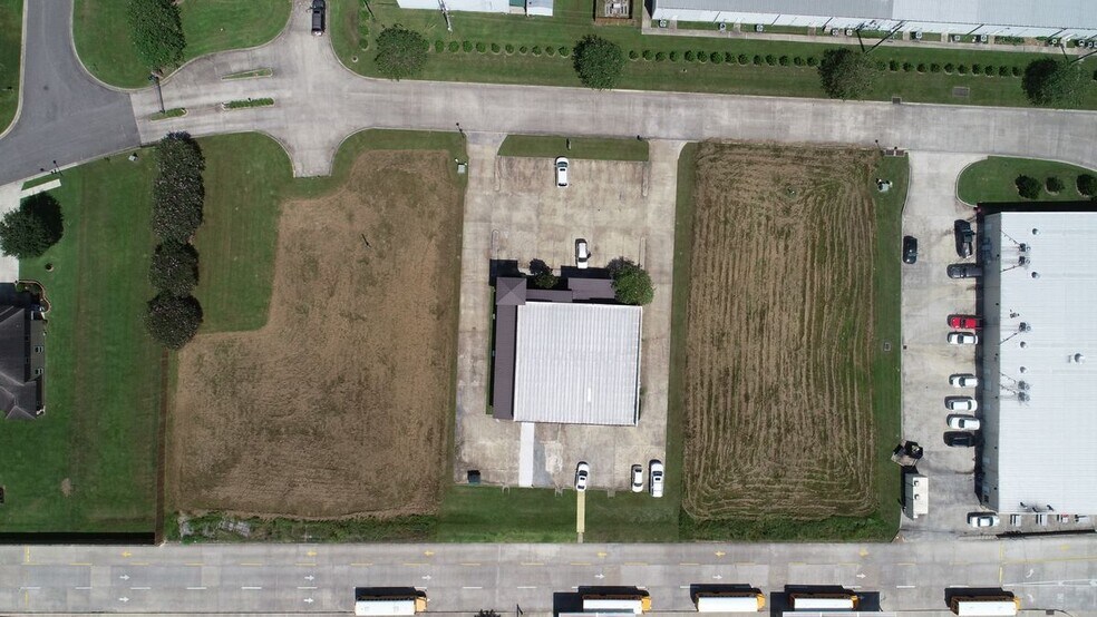 Tract B Dutchtown Gardens Avenue, Geismar, LA à vendre - Photo principale – Image 1 sur 2