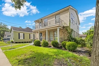 Plus de détails pour 510 E Main St, Humble, TX - Bureau à vendre