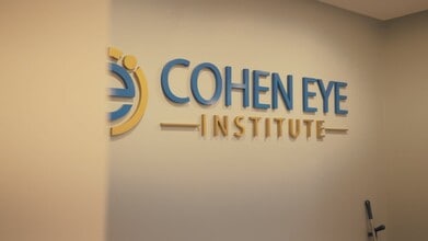 7410 Broadway, Flushing, NY à louer - Vidéo sur l’annonce professionnelle