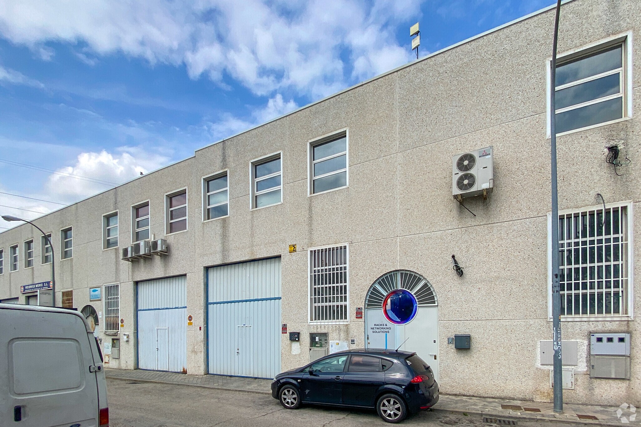 Industriel/Logistique dans Alcorcón, Madrid à vendre Photo de l’immeuble– Image 1 sur 8