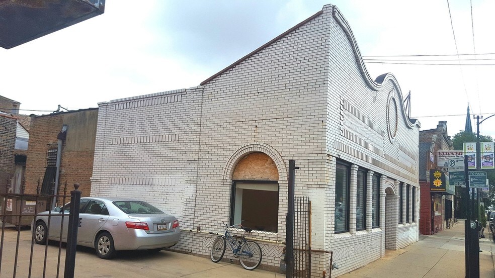 2207 S California Ave, Chicago, IL à louer - Photo de l’immeuble – Image 2 sur 9