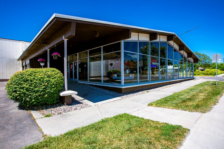 1212 S Main St, Kalispell, MT à vendre - Photo de l’immeuble – Image 3 sur 41