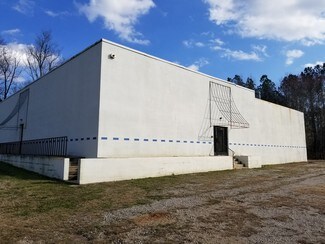 Plus de détails pour 802 E Nash St, Spring Hope, NC - Local d'activités à louer