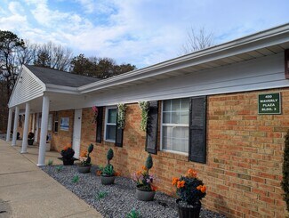 Plus de détails pour 440-450 Waverly Ave, Patchogue, NY - Bureau à vendre