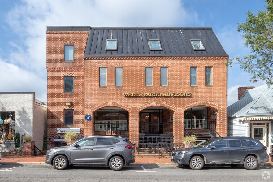 70 Main St, Warrenton, VA à louer - Photo de l’immeuble – Image 3 sur 4