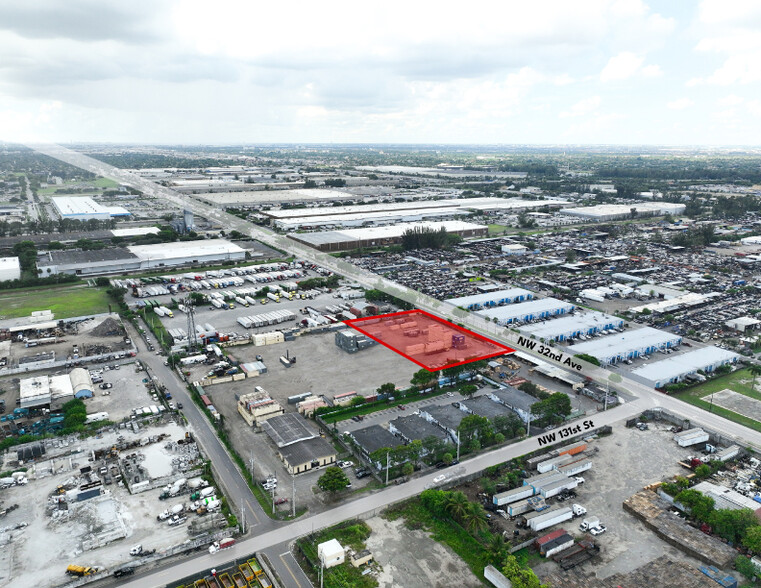 3100 NW 131st St, Opa Locka, FL à louer - Photo de l’immeuble – Image 1 sur 1