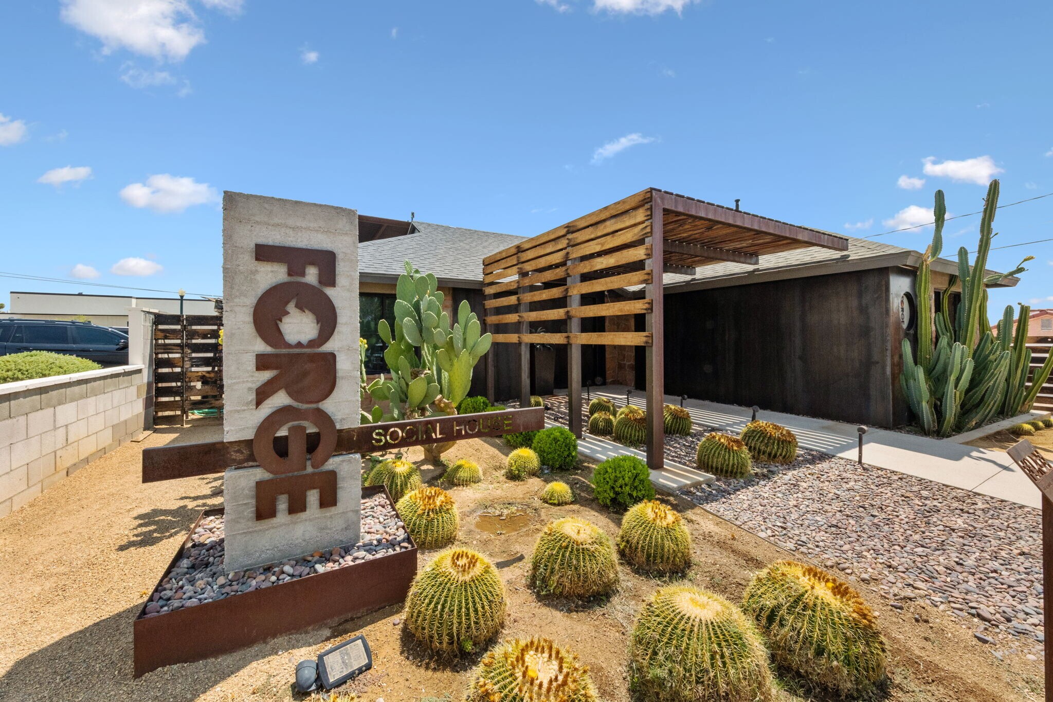 553 California Ave, Boulder City, NV à vendre Photo de l’immeuble– Image 1 sur 66