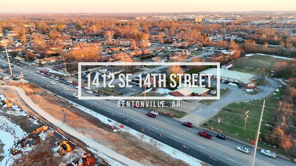 1412 Se 14th St, Bentonville, AR à vendre - Vidéo sur l’annonce professionnelle – Image 2 sur 37