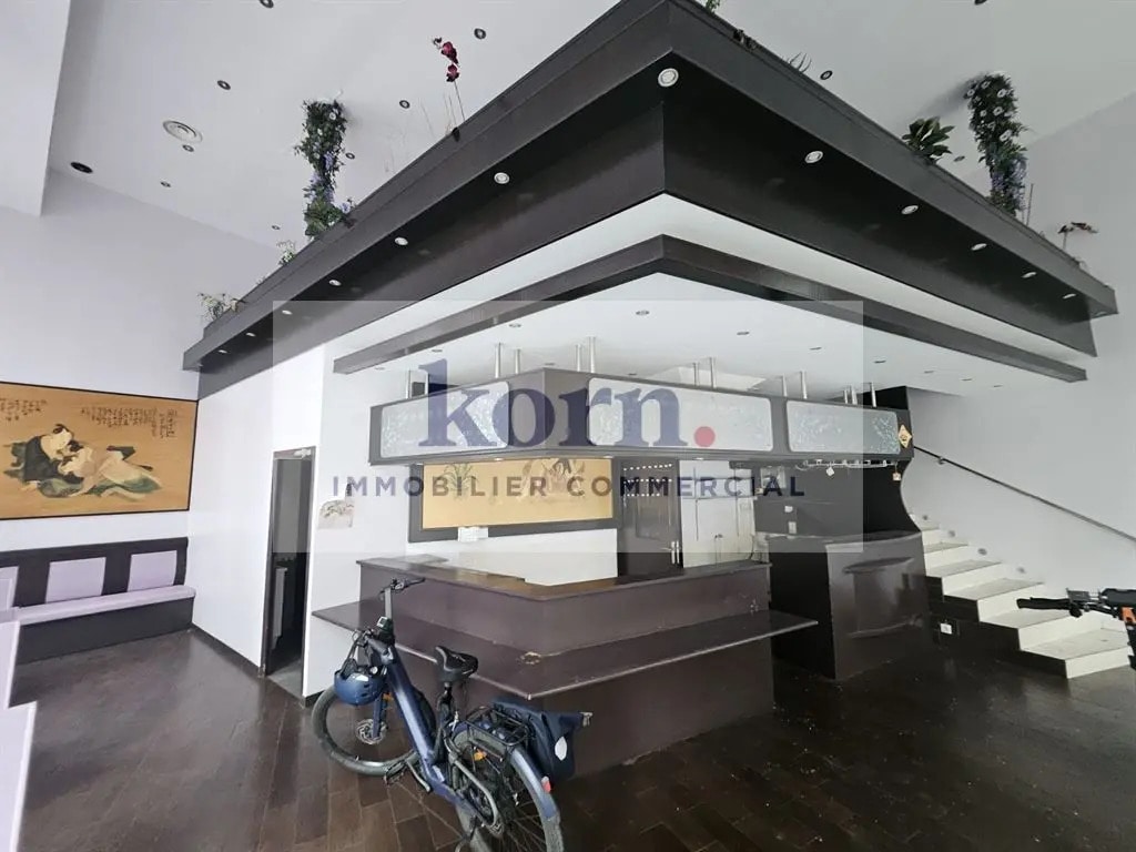 Local commercial dans Paris à louer Photo de l’immeuble– Image 1 sur 10