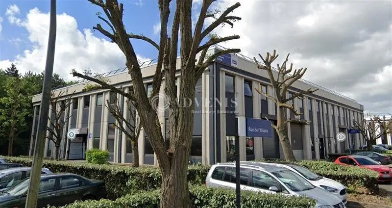 Bureau dans Lisses à louer - Photo de l’immeuble – Image 1 sur 3