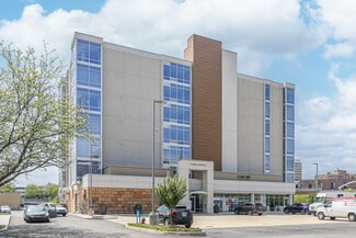Plus de détails pour 320 E Colfax Ave, South Bend, IN - Logement à vendre